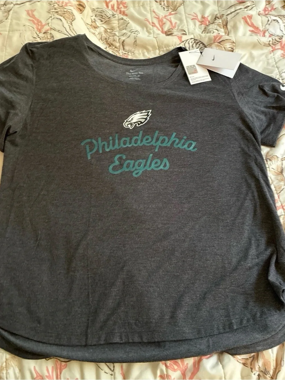 Nike Philadelphia Eagles Charcoal T shirt. Size xxl